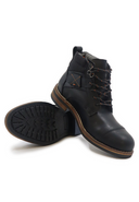 Botas de cuero para hombre San Polos 3214 en color negro con suela clara, vista lateral del producto.