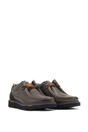 Zapato Casual Urbano: Estilo Robusto y Confort Superior | 3901 Cafe